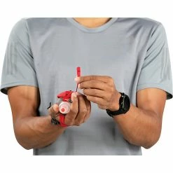 Osprey Duro Handheld Hydration Bottle -Deals Osprey Store 10412942x1064303 vFeature