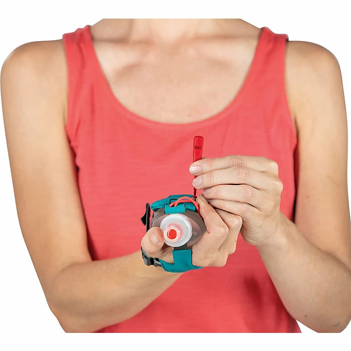 Osprey Dyna Handheld Hydration Bottle 7 Osprey Dyna Handheld Hydration Bottle - Image 7